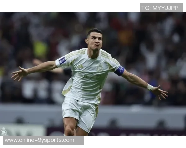 C罗再度破门激励球队向胜利迈进葡萄牙加油冲击目标 C罗再度破门激励球队向胜利迈进葡萄牙加油冲击目标