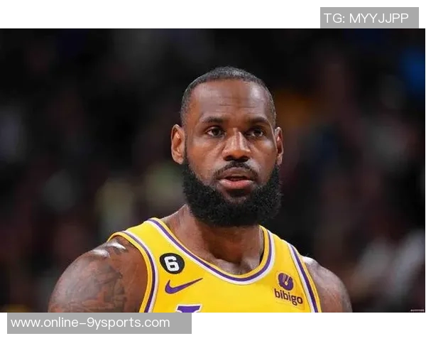 桑德斯50号秀表现惊艳15投8中砍下全场最高25分助球队获胜