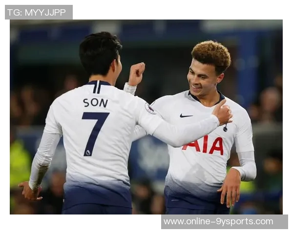 阿森纳官方推特发布海报热身联赛杯对阵布莱顿的精彩战役 阿森纳官方推特发布海报热身联赛杯对阵布莱顿的精彩战役