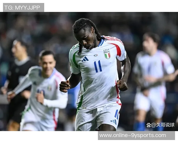 意大利国家队客战爱沙尼亚海报曝光多纳鲁马巴斯托尼小基恩齐亮相 意大利国家队客战爱沙尼亚海报曝光多纳鲁马巴斯托尼小基恩齐亮相