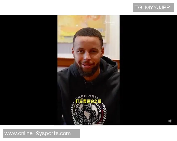 库里中场查看社媒恶评后下半场疯狂发力引发热议 库里中场查看社媒恶评后下半场疯狂发力引发热议