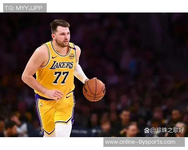 东契奇场均413分领跑得分榜超越字母哥71分展现统治力 东契奇场均413分领跑得分榜超越字母哥71分展现统治力