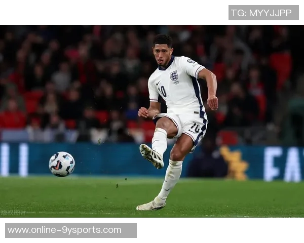 贝林厄姆荣膺英格兰2425赛季最佳男足球员皇马官方祝贺他取得佳绩 贝林厄姆荣膺英格兰2425赛季最佳男足球员皇马官方祝贺他取得佳绩