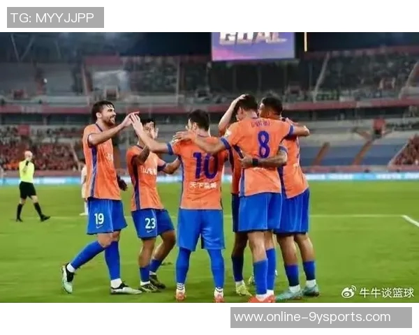 2025年中超俱乐部实力与历史底蕴对比分析泰山领跑申花紧随其后国安位居第三